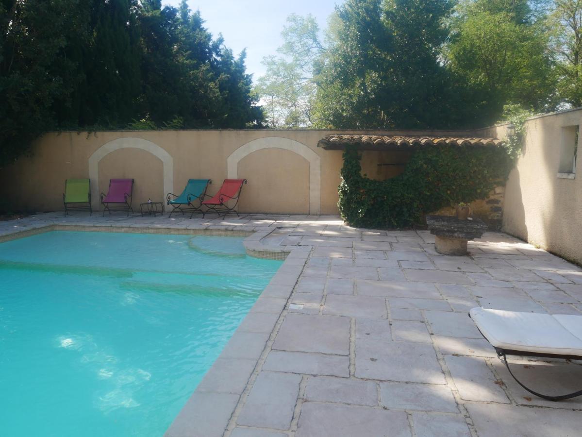 La Feniere Bed and Breakfast Vénéjan Εξωτερικό φωτογραφία