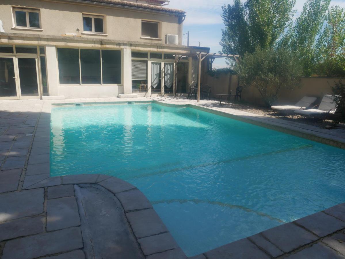 La Feniere Bed and Breakfast Vénéjan Εξωτερικό φωτογραφία