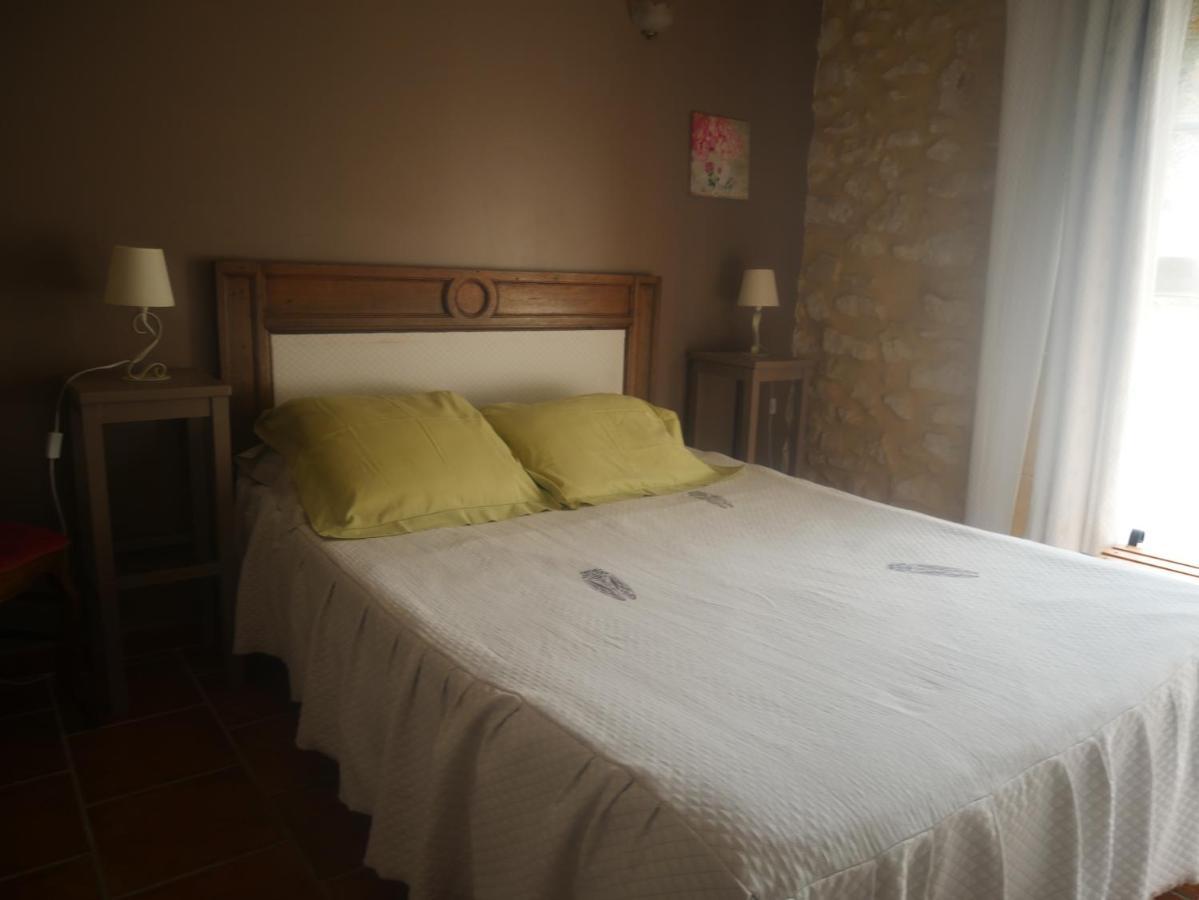 La Feniere Bed and Breakfast Vénéjan Εξωτερικό φωτογραφία